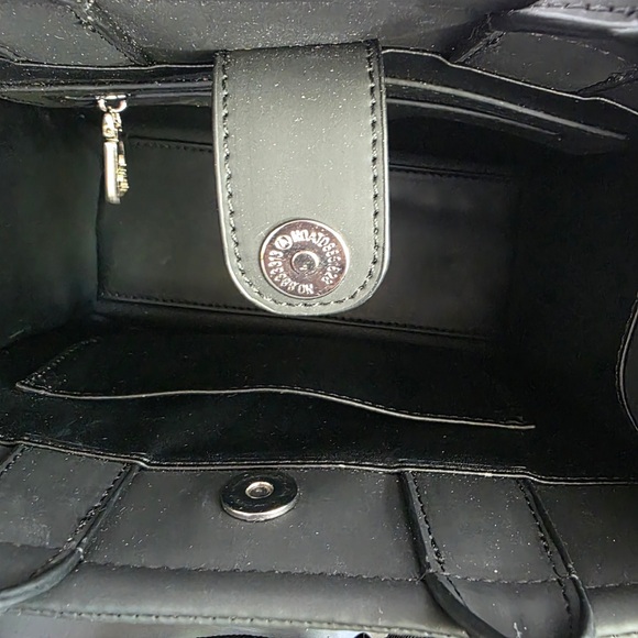 Vintage Havana Black Bag with Camouflage Strap - Picture 5 of 5